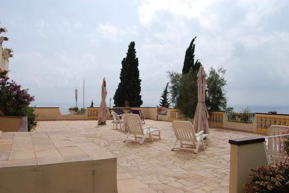 Hotel Belvedere Sperlonga Eksteriør bilde