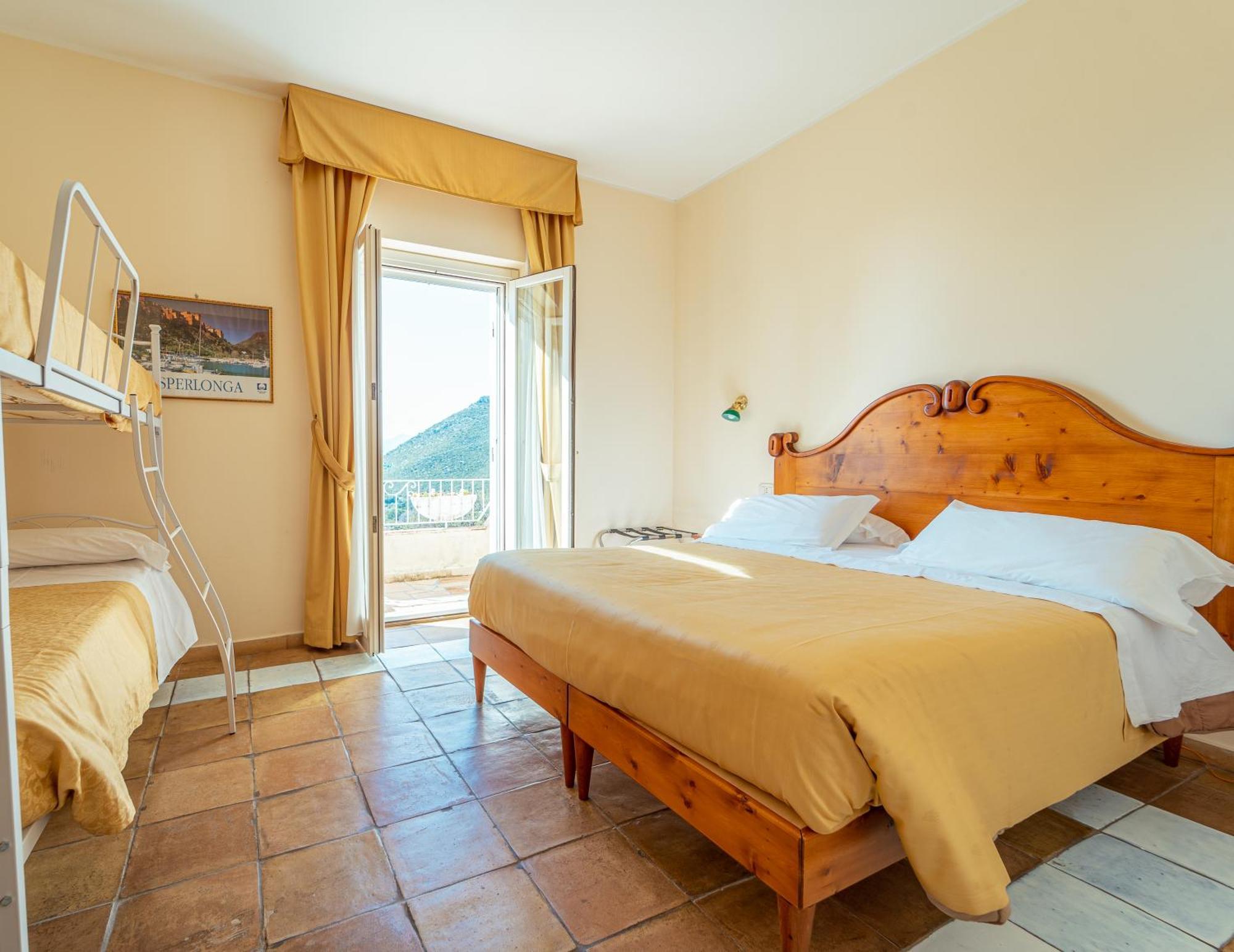 Hotel Belvedere Sperlonga Eksteriør bilde